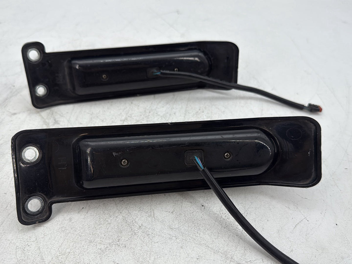2018 Harley Electra Glide Touring Ultra Front Left Right Turn Signal Indicators