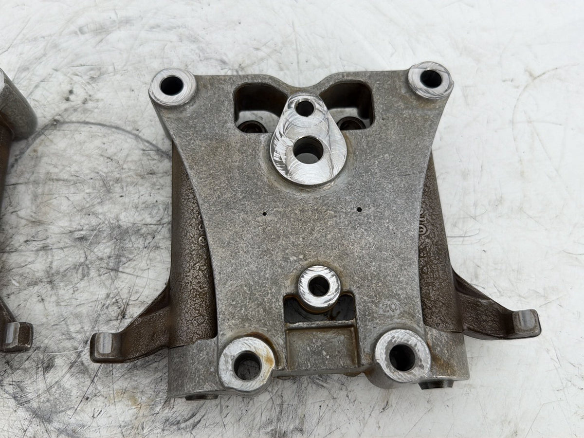 08 Harley Touring Electra Glide Ultra OEM Engine Twin Cam Rocker Arms 17593-99