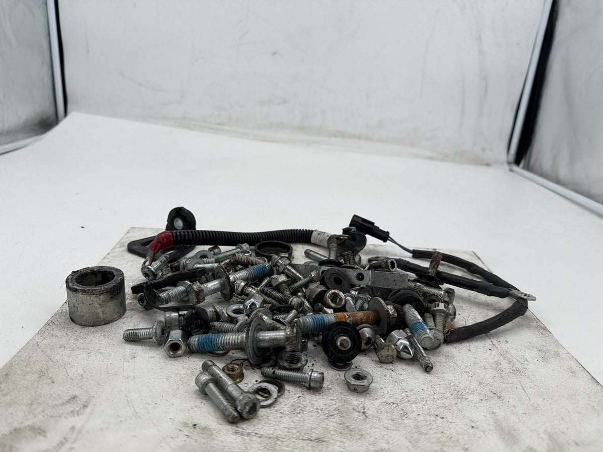 2011 Harley Softail Deluxe FLSTN OEM Hardware Bolts Nuts & Brackets
