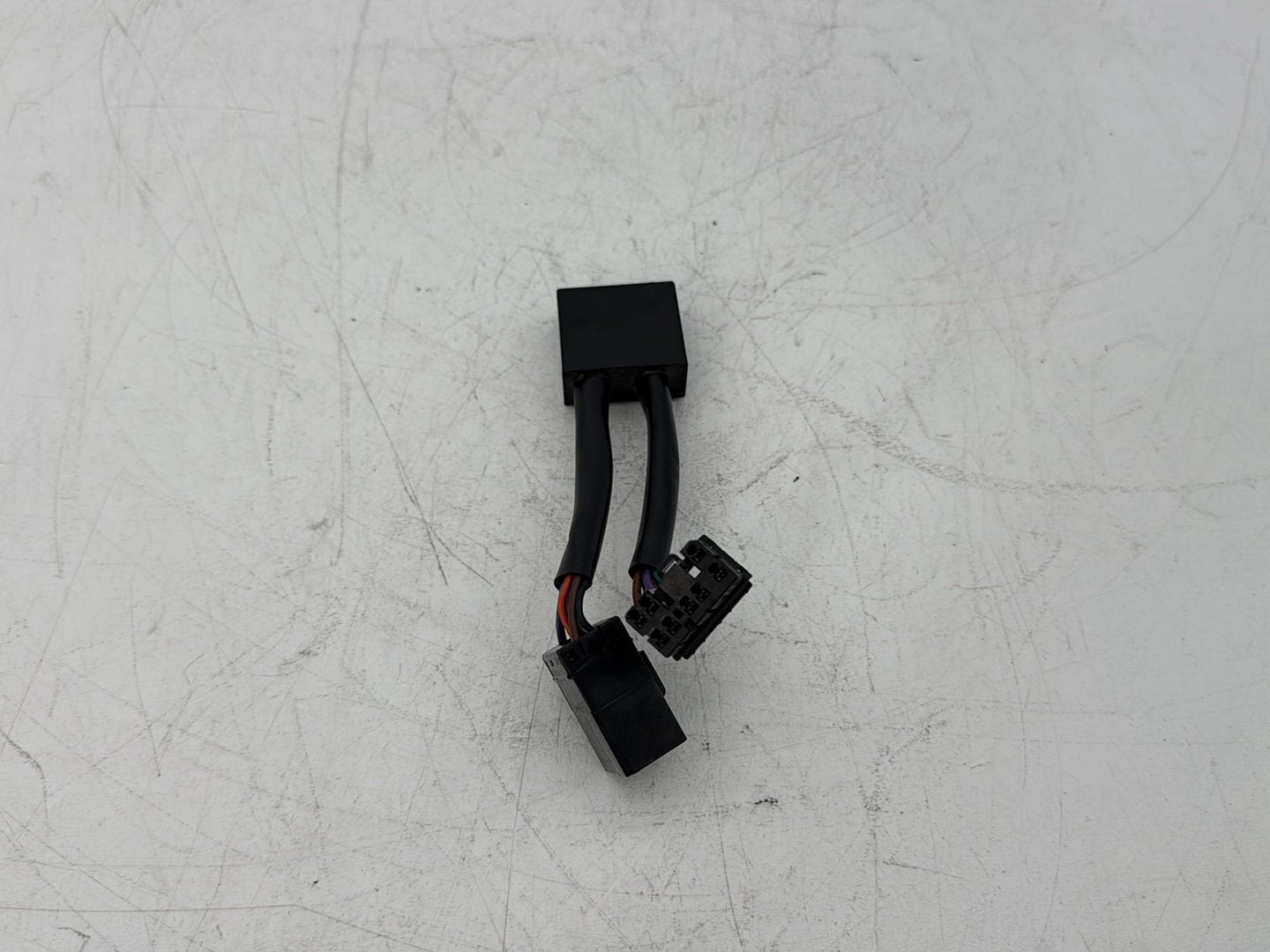 2005 Harley Touring FLHRCI Road King Classic OEM Fuse Block Box Relay Circuit Breaker Wire