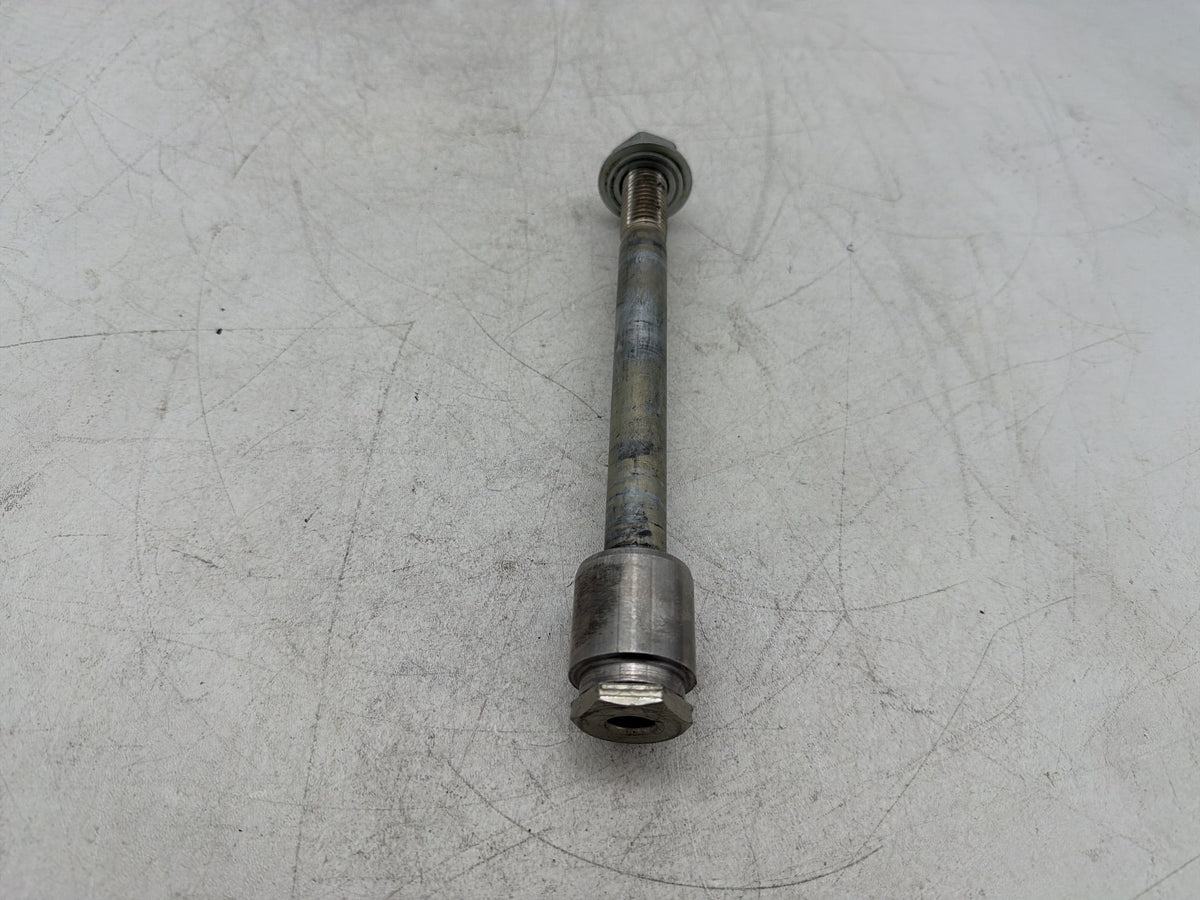 17 Harley Dyna Street Bob FXDB OEM Rear Fork Swingarm Pivot Bolt Shaft 47641-06
