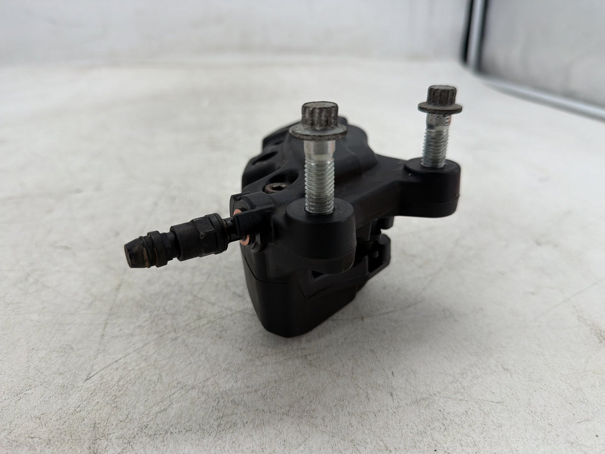 2015 Harley Electra Glide Touring Ultra OEM Front Left 1 Brake Caliper