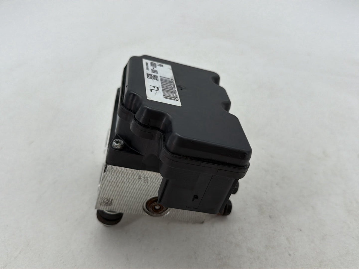 2010 Harley Street Glide Touring FLHX OEM ABS Brake Pump & Control Module
