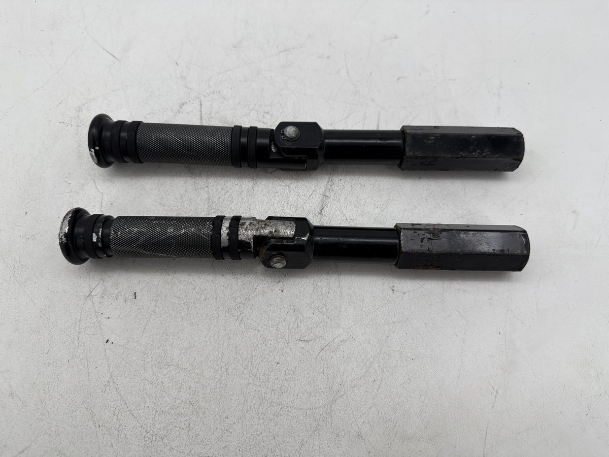 2008 Harley Softail Custom FXSTC OEM Passenger Left & Right Foot Pegs