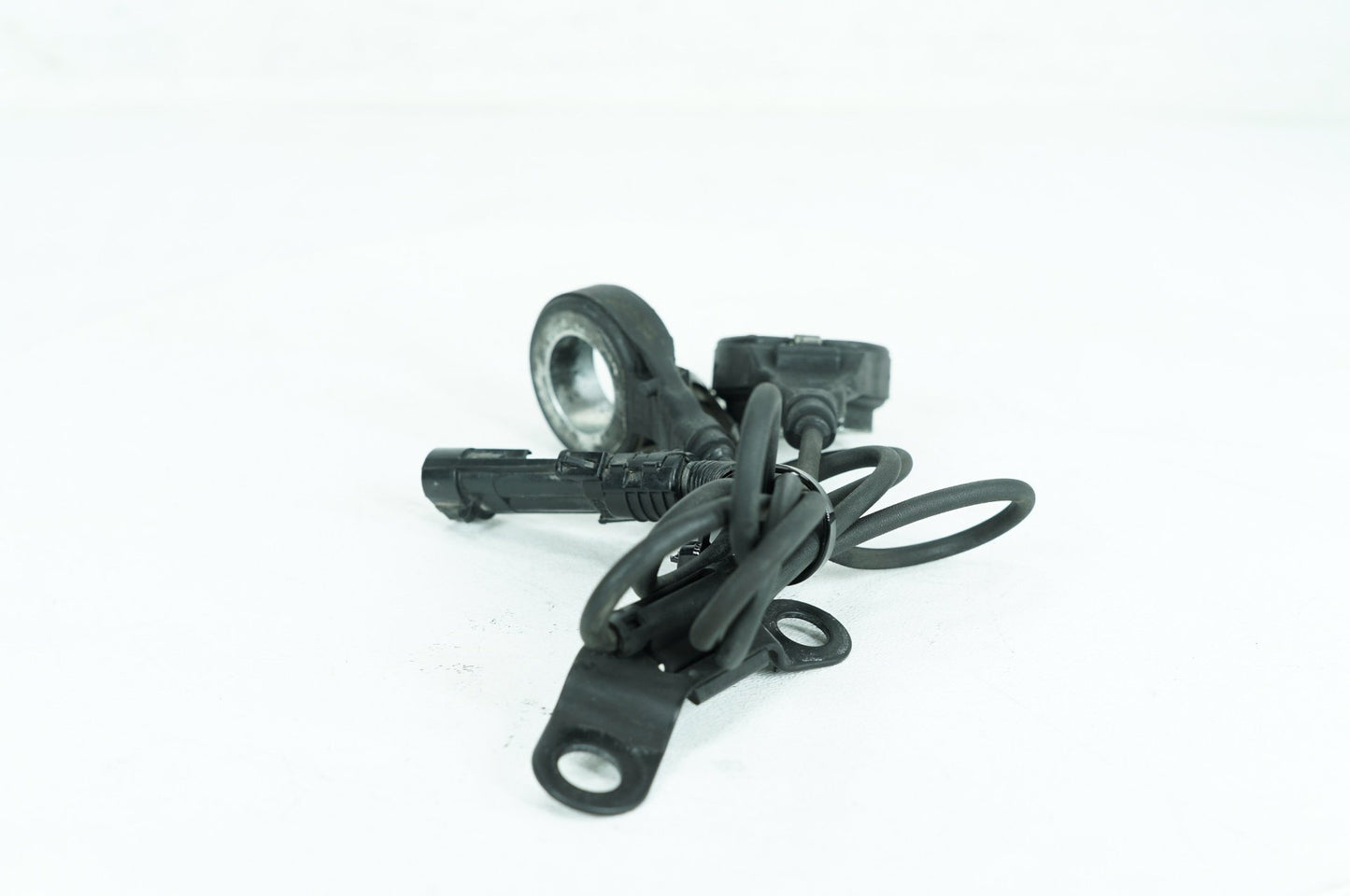 2007 - 2013 Harley-Davidson Touring Electra Glide Ultra Front & Rear Wheel ABS Speed Sensors 40615-08