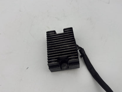 2003 Harley Sportster XL1200C 1200 Custom Anniversary OEM Voltage Regulator Rectifier