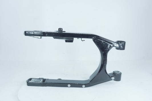 2007 - 2017 Harley-Davidson Dyna Switchback Rear Fork Swingarm Swing Arm   47820-10