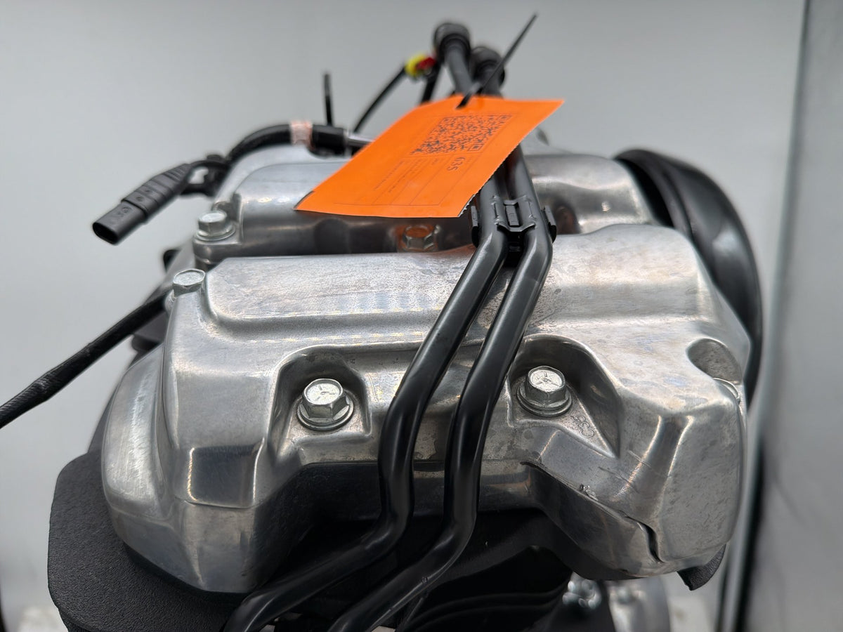 20 Harley Softail Standard FXST OEM Milwaukee M8 107 Engine Motor air-cooled 9K