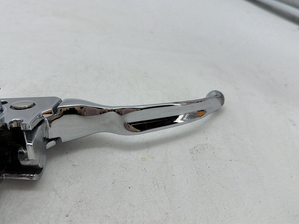10 Harley Street Glide Touring OEM Front RH Brake Lever Master Cylinder CHROME