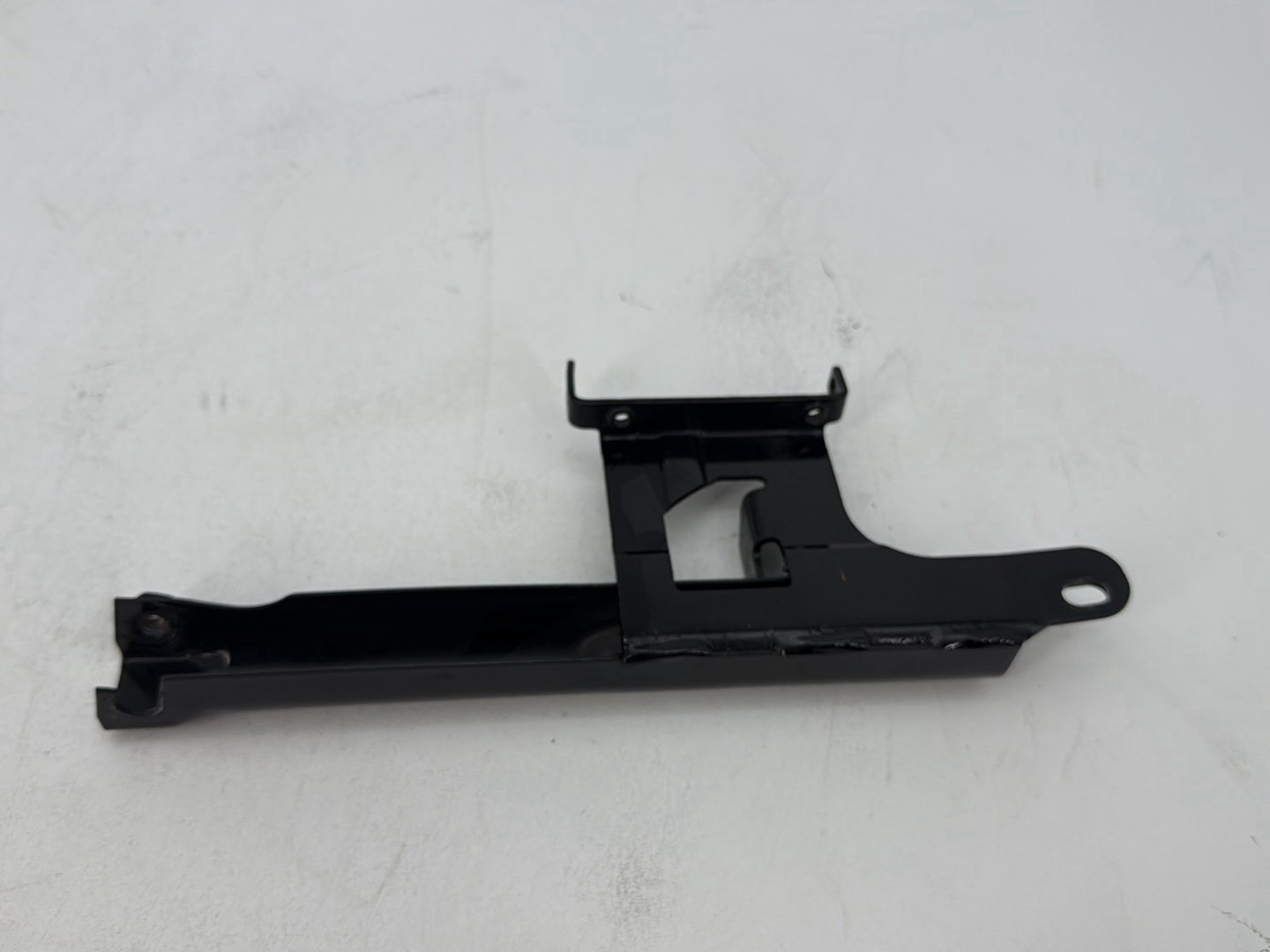2004 Harley Softail FLSTC Heritage Classic OEM Seat Bracket Mount Support Mounting