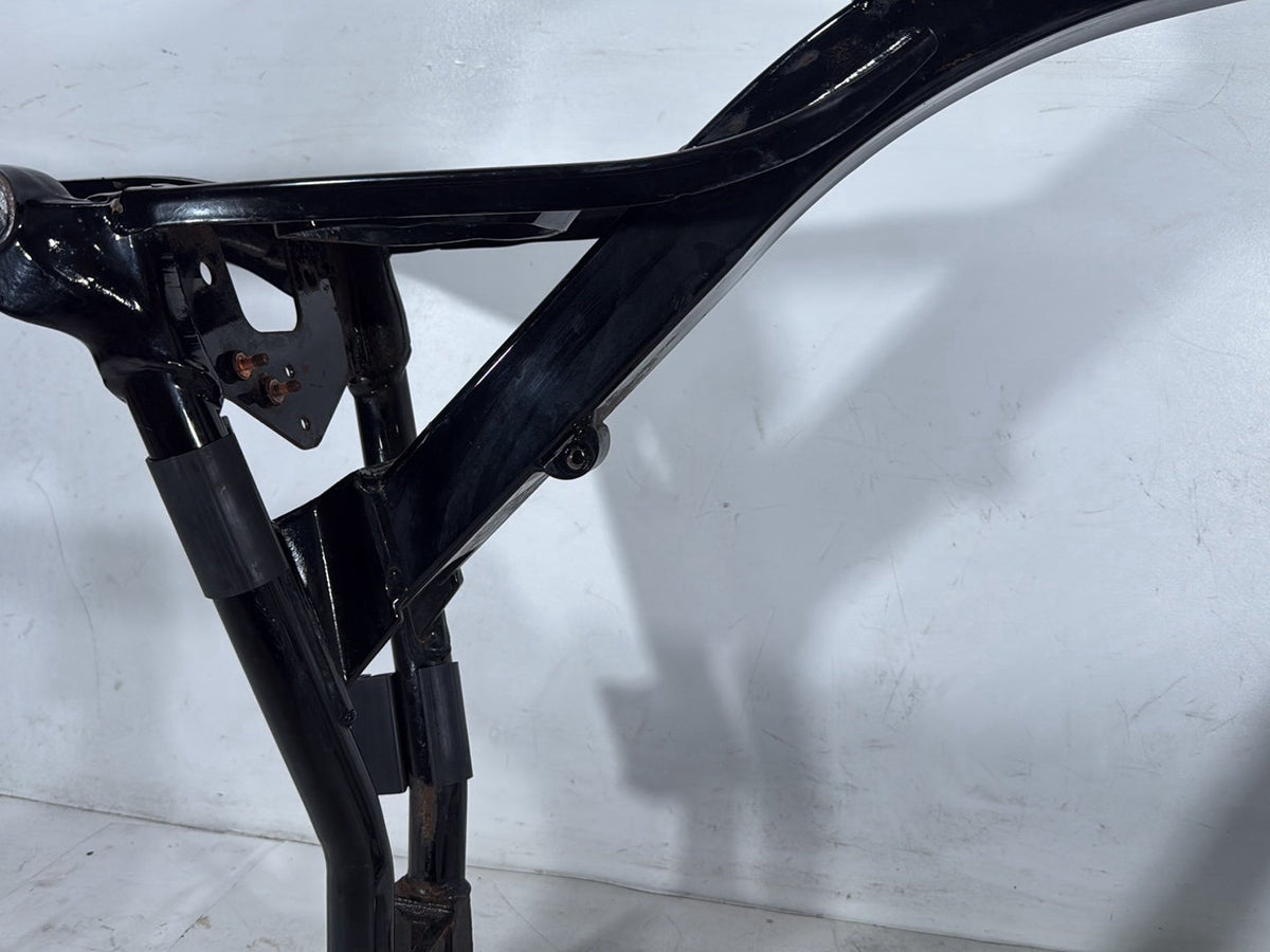 2007 Harley Dyna Street Bob OEM Body Main Frame Chassis CLN CLR 29 degree rake