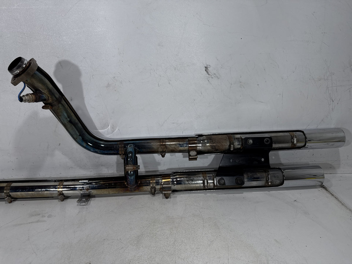 2011 Harley Softail Deluxe FLSTN OEM Exhaust Header Pipes Muffler Vance & Hines