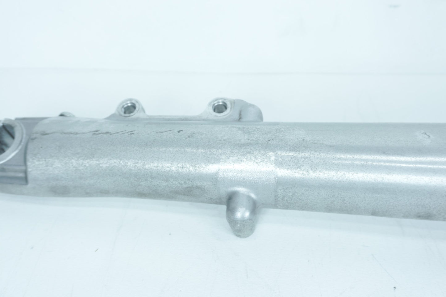 2007 - 2012 Harley-Davidson Touring Electra Glide Classic Front Triple Tree Set & LH RH Fork Legs Sliders  	45446-87A