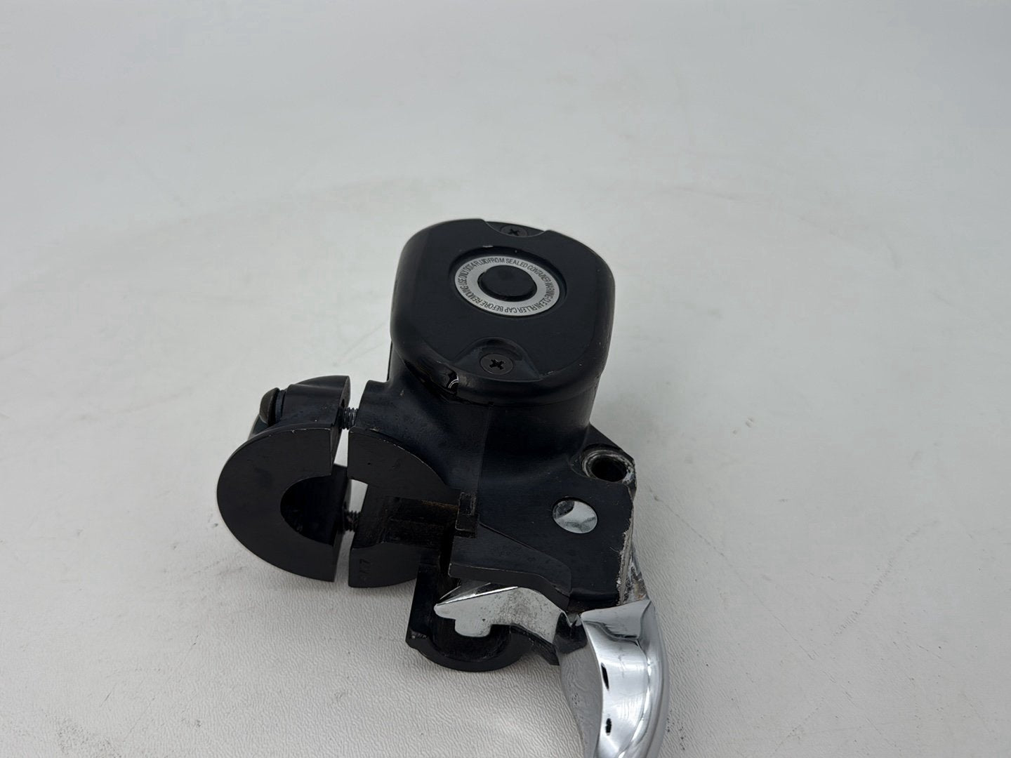 2004 - 2013 Harley-Davidson Sportster 883 Custom Front Right Brake Lever Master Cylinder 45146-07