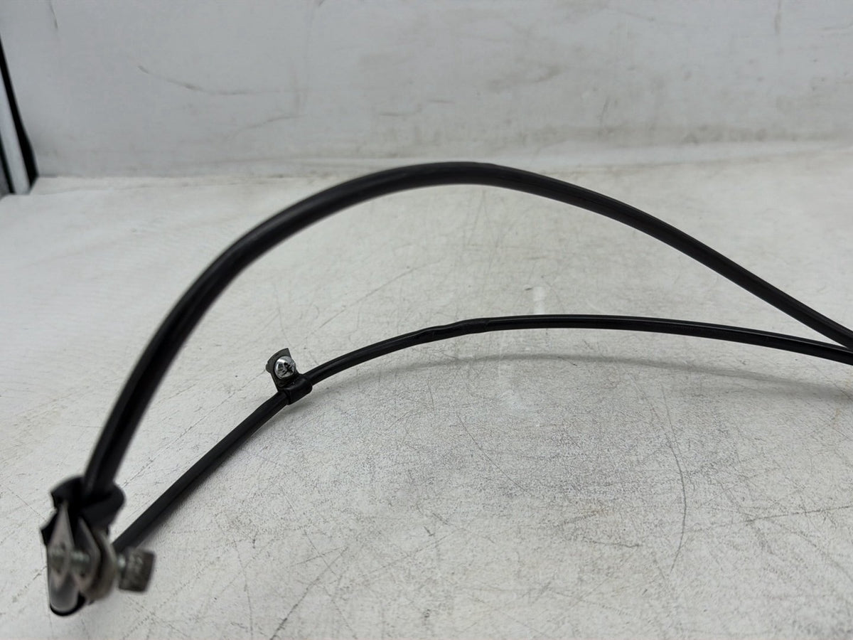 2005 Harley Softail Fat Boy FLSTF OEM Front Brake Hose Line Pipe