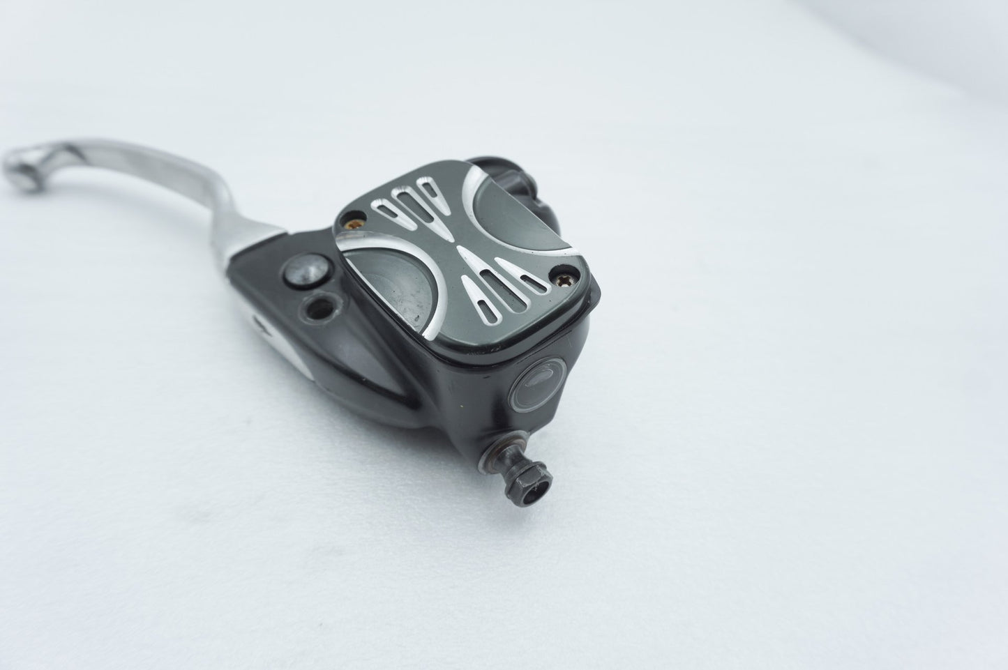 2012 - 2016 Harley-Davidson Touring Road Glide Front Brake Lever Master Cylinder Reservoir 42859-06B