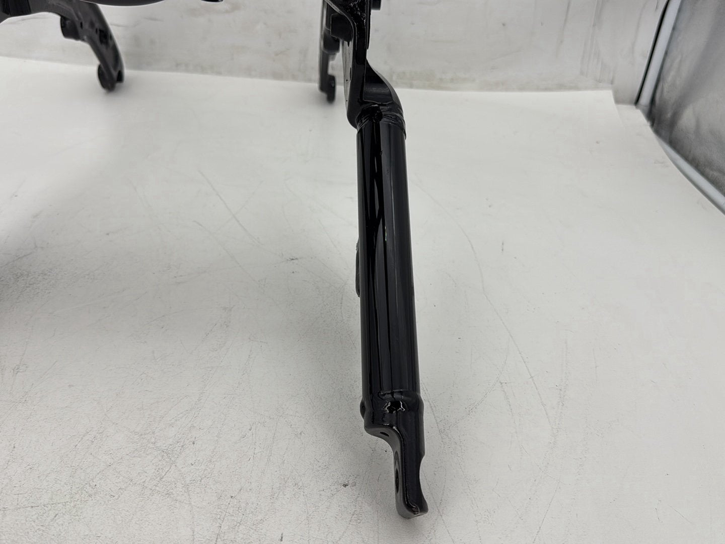 17 Harley Road Glide Touring FLTRXS OEM Rear Back Sub Frame Rail Bar 48079-09BHP