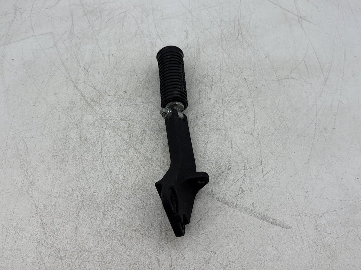 2010 Harley Dyna Fat Bob FXDF OEM Rear LH Passenger 1 Foot Peg Step Rest