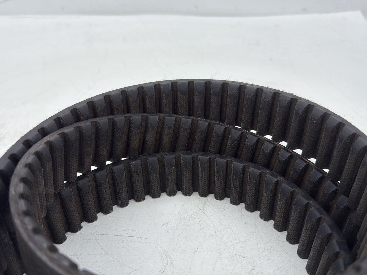 1995 Harley Touring FLHTCI Electra Glide Classic OEM Rear Drive Belt