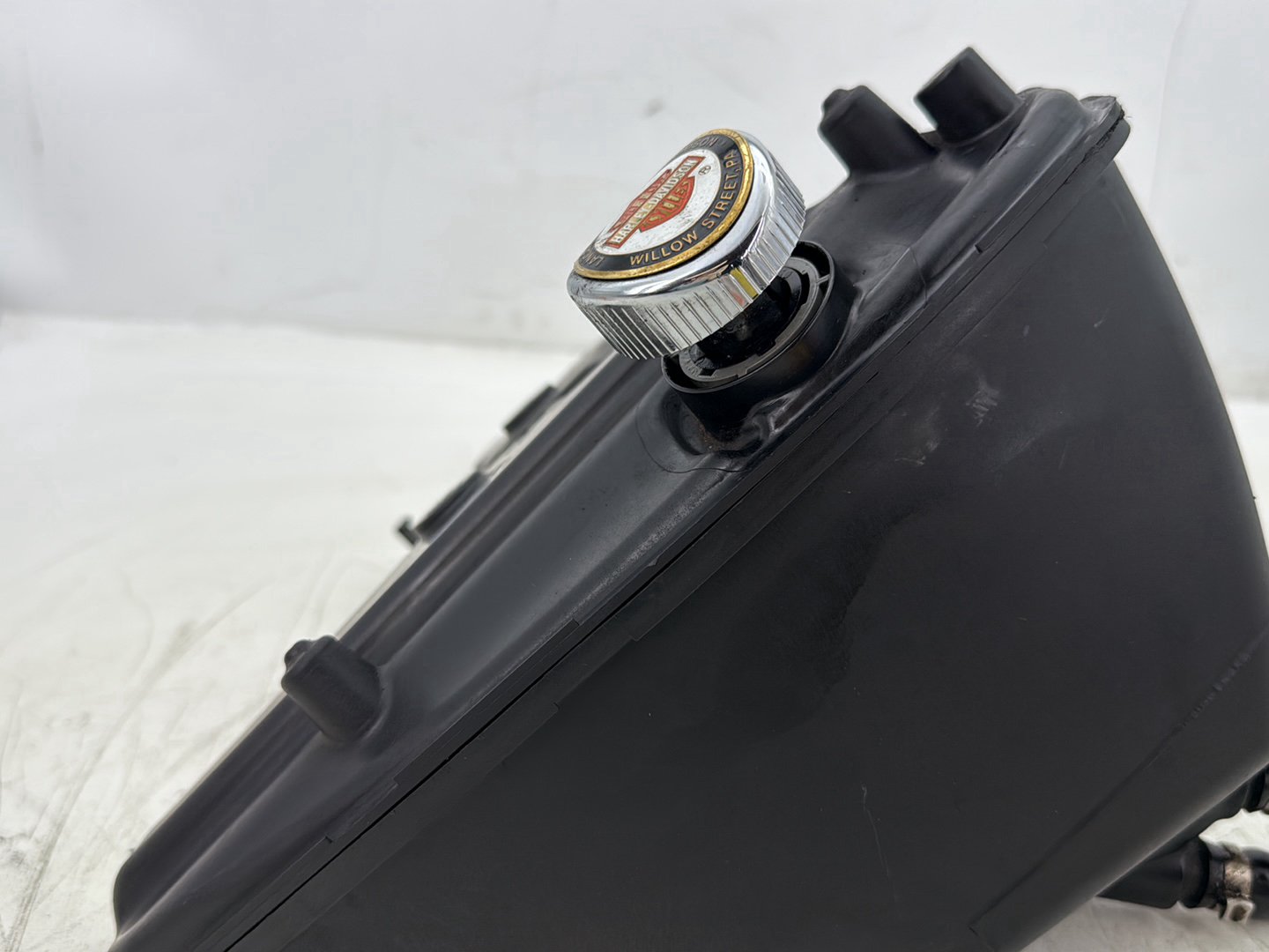 06 Harley Sportster XL883L 883 Low Oil Tank Reservoir Bottle Canister &amp; Dipstick
