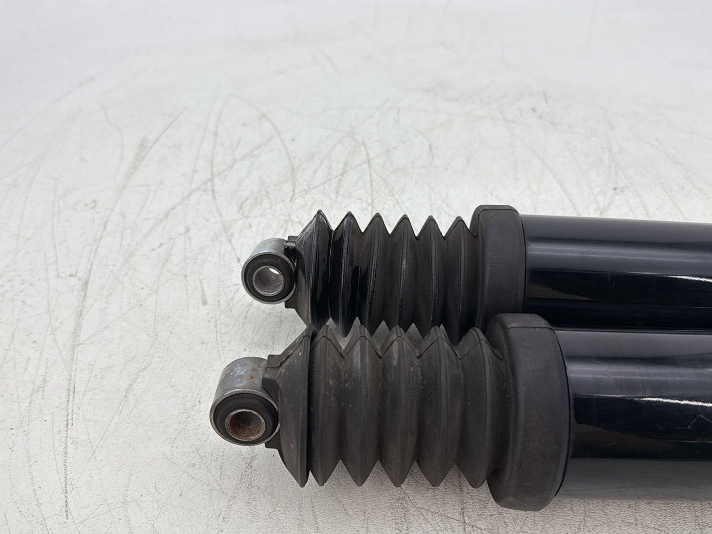 12 Harley Street Glide Touring FLHX OEM Rear Left Right Shock Absorbers LOW 12"