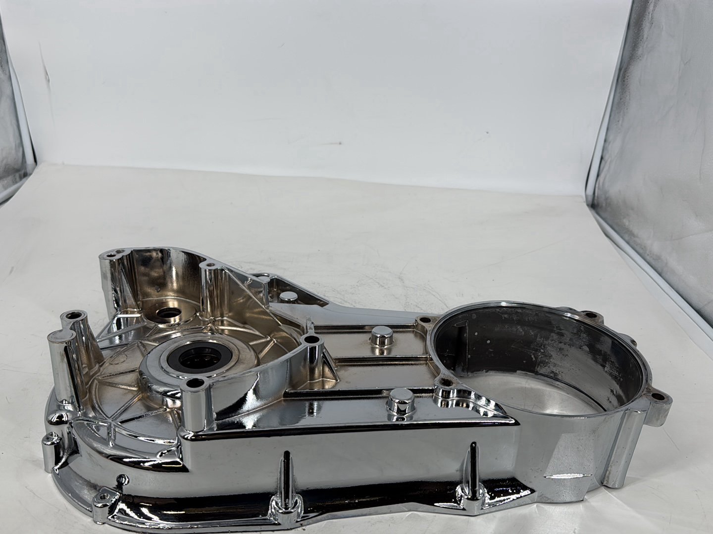 1999 - 2006 Harley-Davidson Touring Electra Glide Classic Inner Primary Clutch Cover 60677-01B