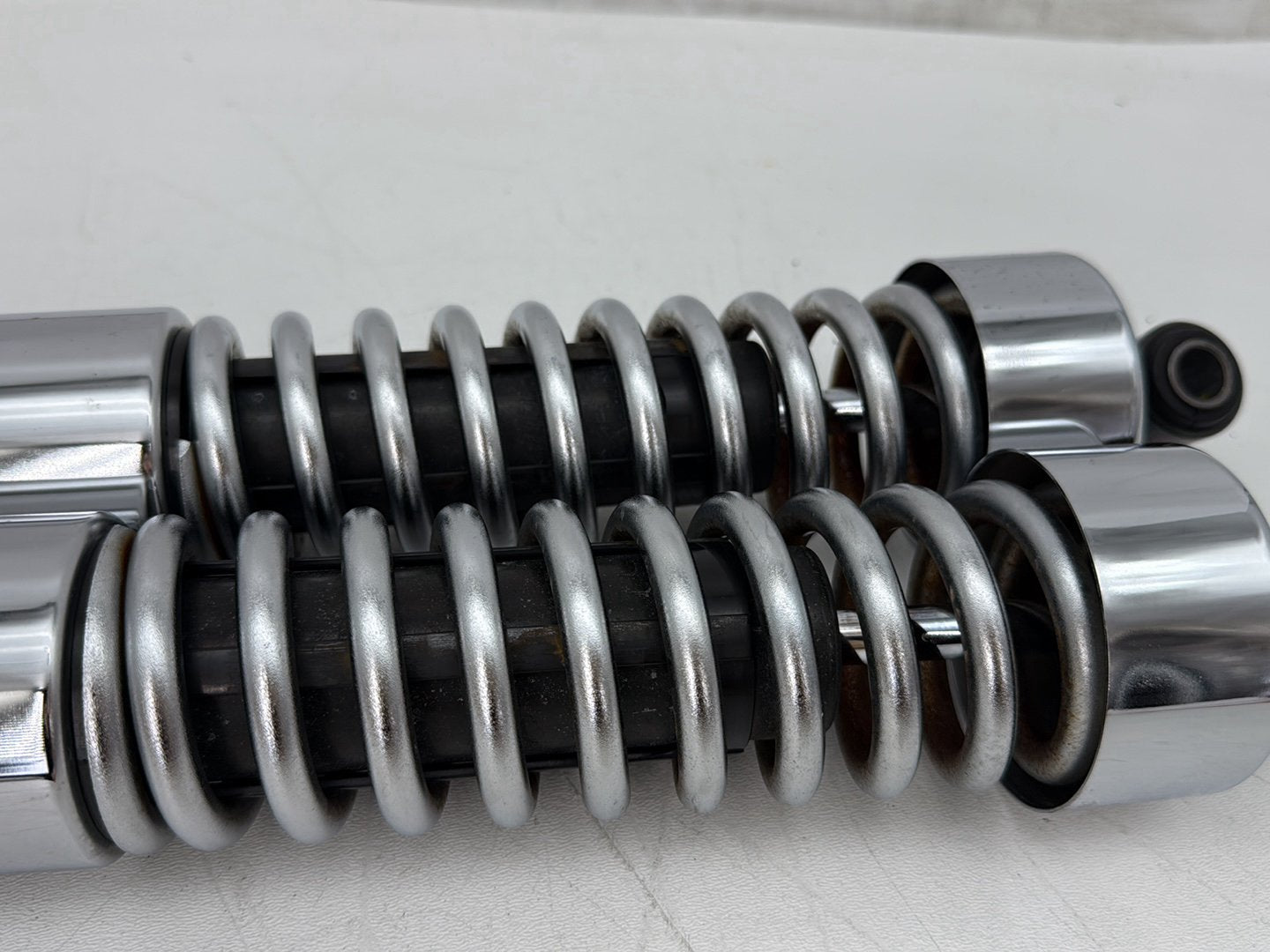 2000 Harley Dyna FXDWG Wide Glide OEM Rear Left Right Shock Absorbers