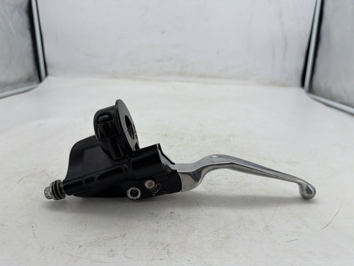 2001 Harley Softail Deuce FXSTD OEM Front Right Brake Lever Master Cylinder
