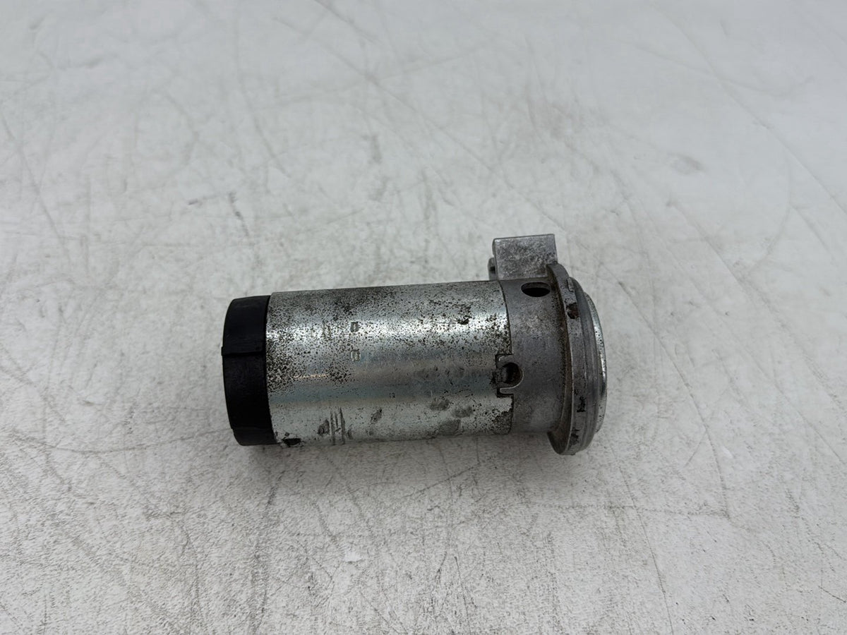 2005 Harley Electra Glide Touring Ultra FLHTCUI OEM EVAP Vapor Charcoal Fuel Emission Canister