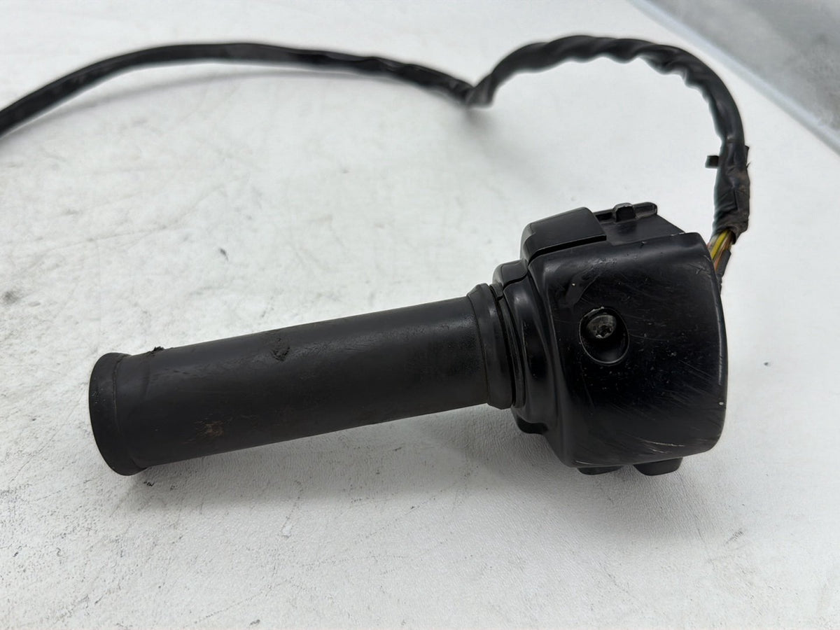 2006 Harley Sportster 1200 Custom XL1200C OEM Left Turn Signal Switch Controls