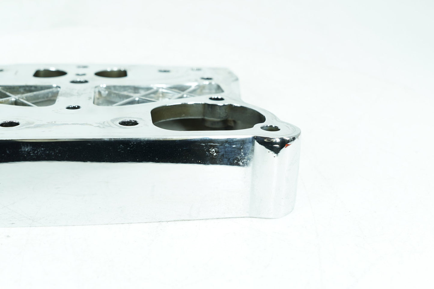 1999 - 2006 Harley-Davidson Touring Road King Classic Twin Cam Lower 1 Rocker Box 17543-99A 17543-99