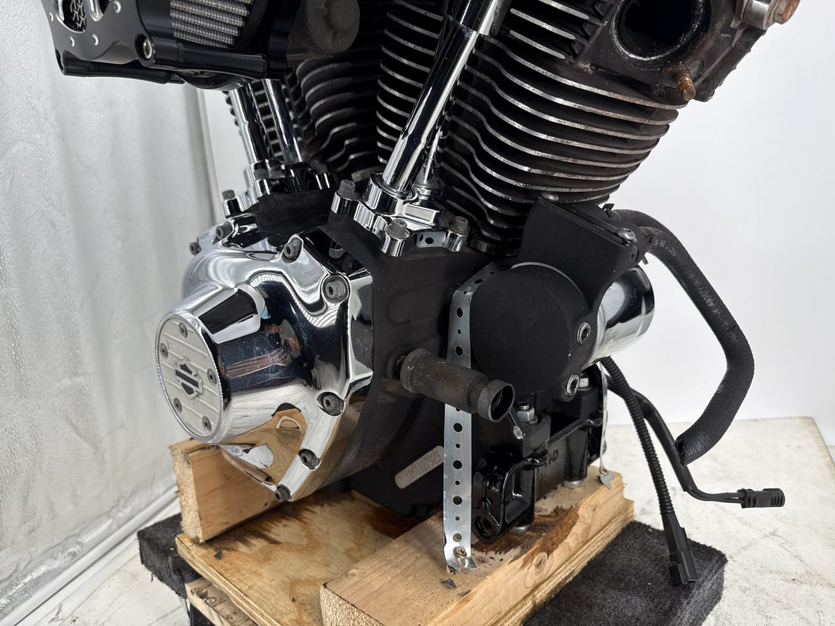 11 Harley Street Glide Touring FLHX EFI Twin Cam 103 Engine Motor air-cooled 61K