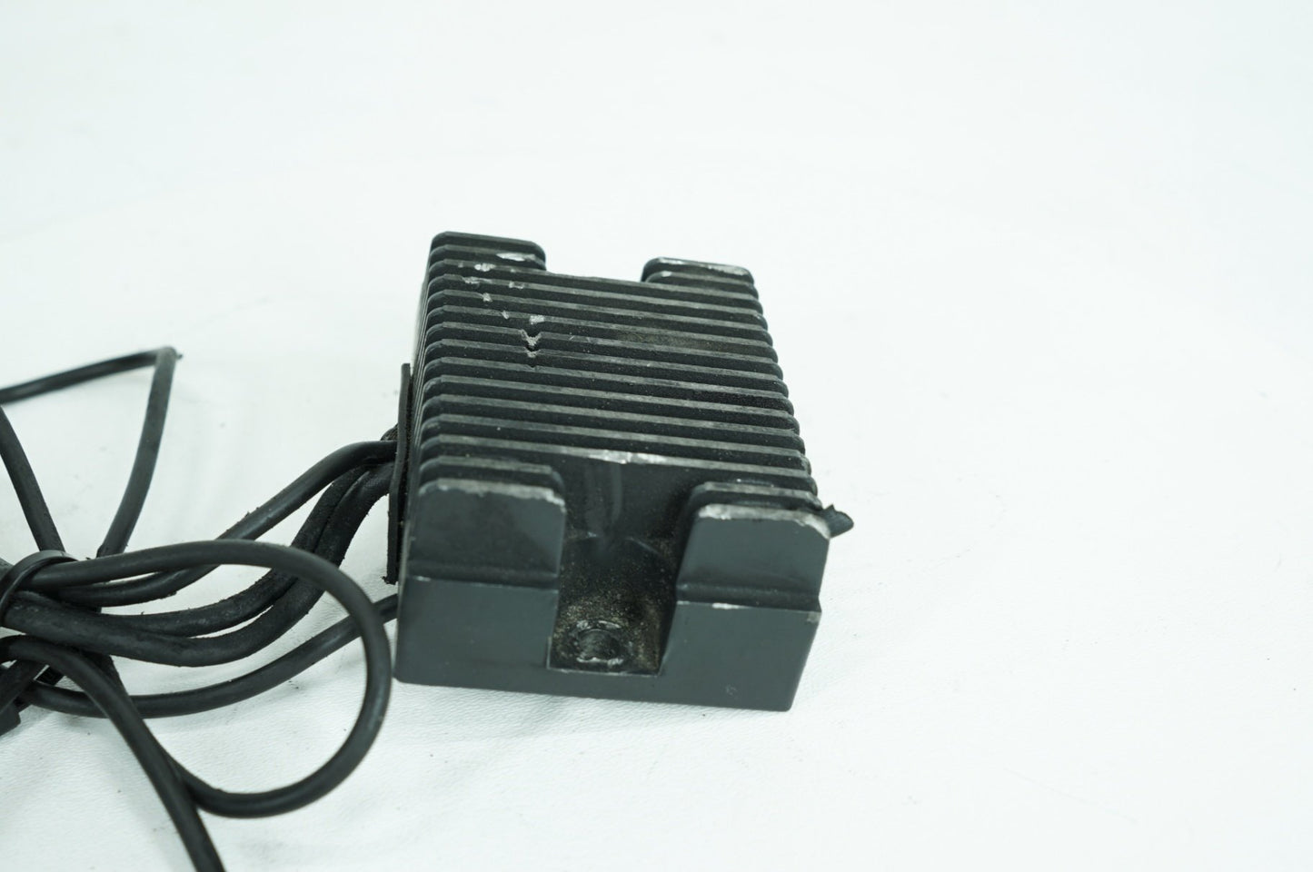 1984 - 1998 Harley-Davidson Touring Electra Glide Classic Voltage Regulator Rectifier  74519-88A