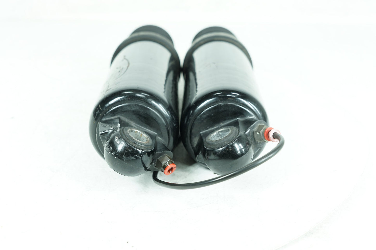 2007 - 2012 Harley-Davidson Touring Street Glide Rear Left Right Shock Absorbers   54662-02A
