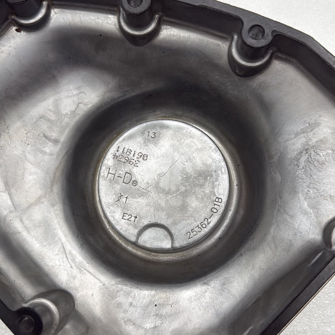 2012 - 2018 Harley-Davidson Dyna Switchback Engine Motor Timing Chain Cover 25362-01B