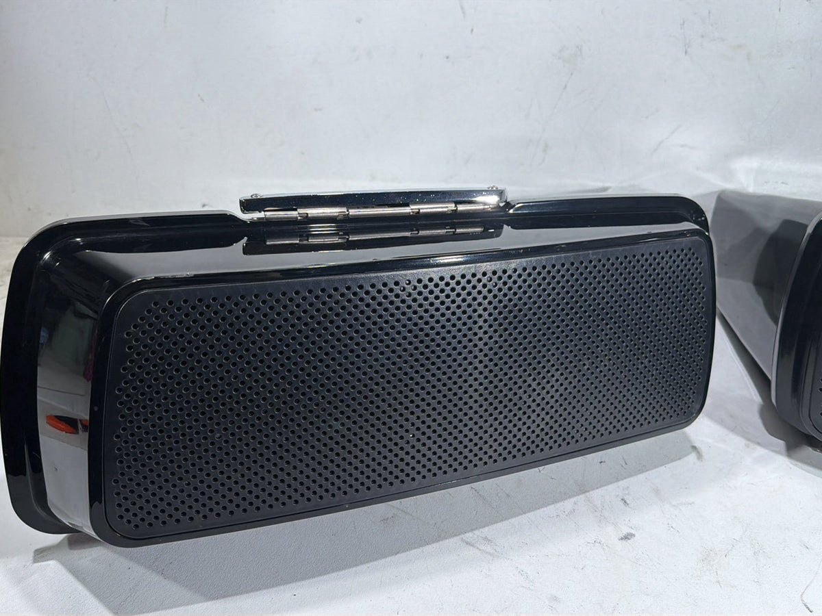 97 Harley Road King Touring Left Right Saddlebags Luggage NOKey & Audio Speakers