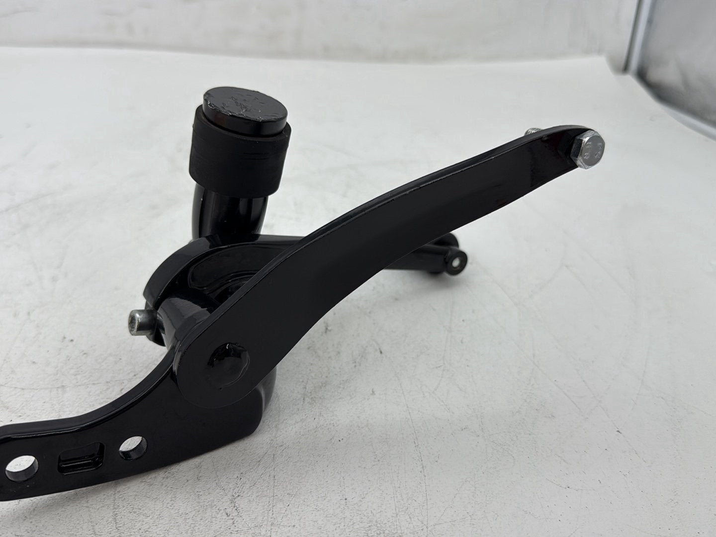 2006 Harley Dyna FXDWGI Wide Glide OEM Left Driver Foot Controls Peg Rest