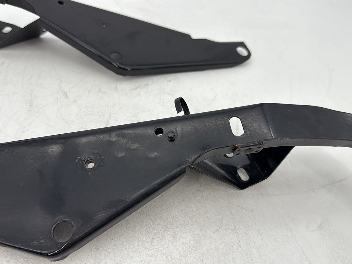 2008 Harley Touring Electra Glide Ultra OEM Right Left Fairing Support Brackets