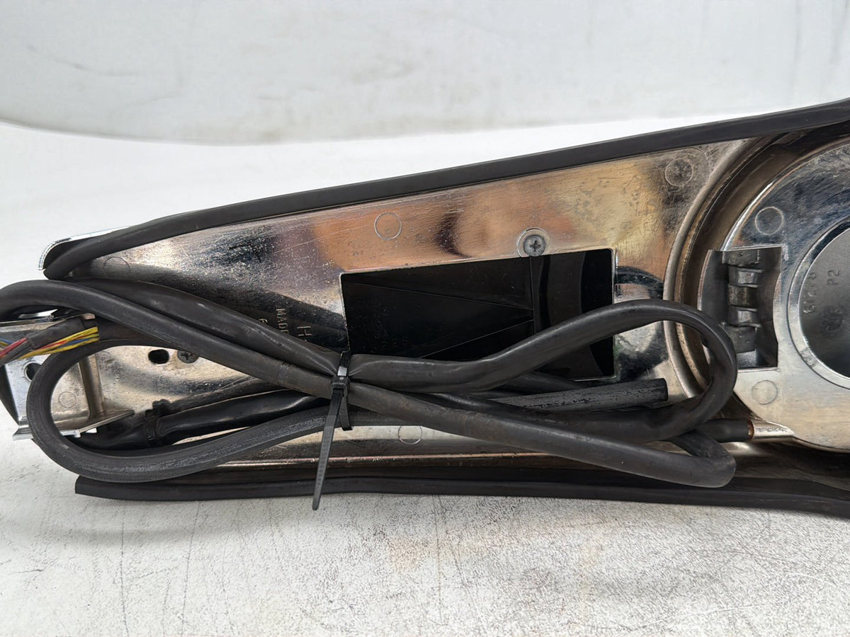 2001 Harley Electra Glide Touring FLHT OEM Fuel Gas Tank Dash Console NOKey