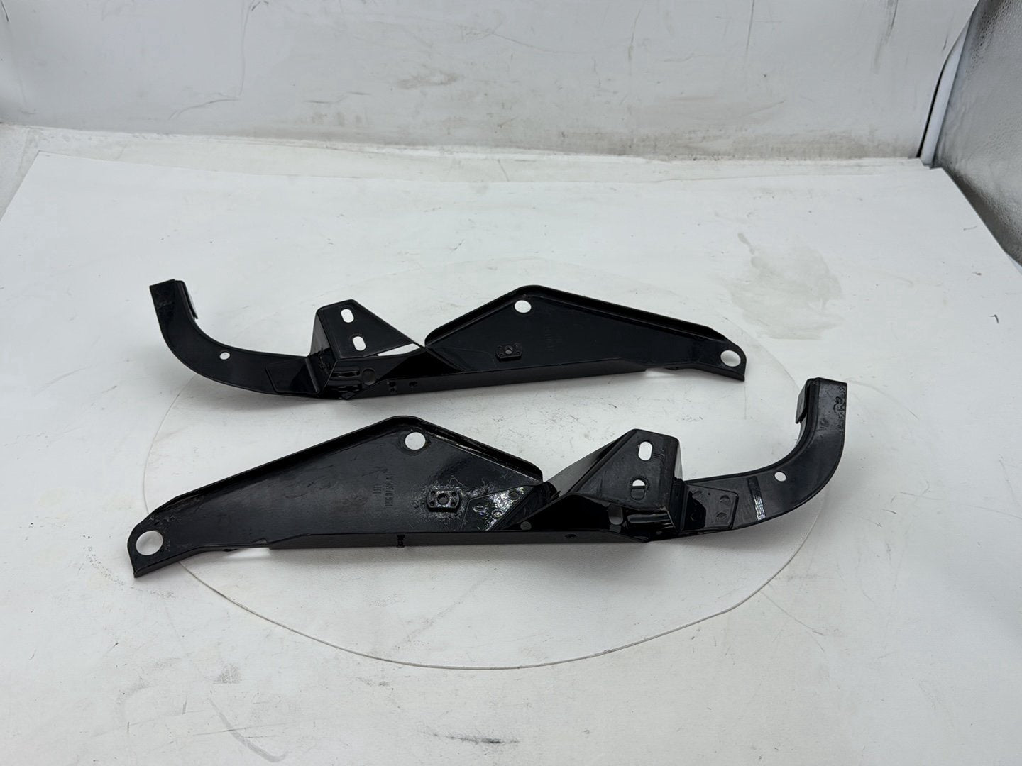 2007 Harley Street Glide Touring FLHX OEM Right Left Fairing Support Brackets