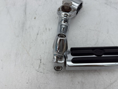 2003 Harley Electra Glide Touring Ultra FLHTCUI OEM Front Driver Highway 1 Foot Peg Rest