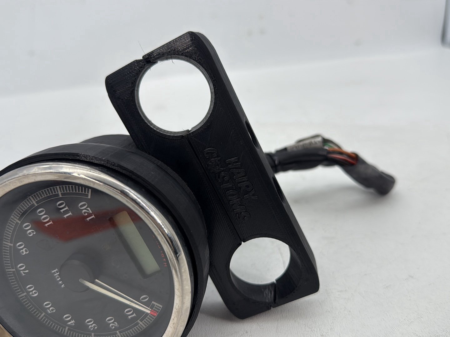 2007 - 2012 Harley-Davidson Dyna Super Glide Speedo Speedometer Gauge Cluster 67478-09