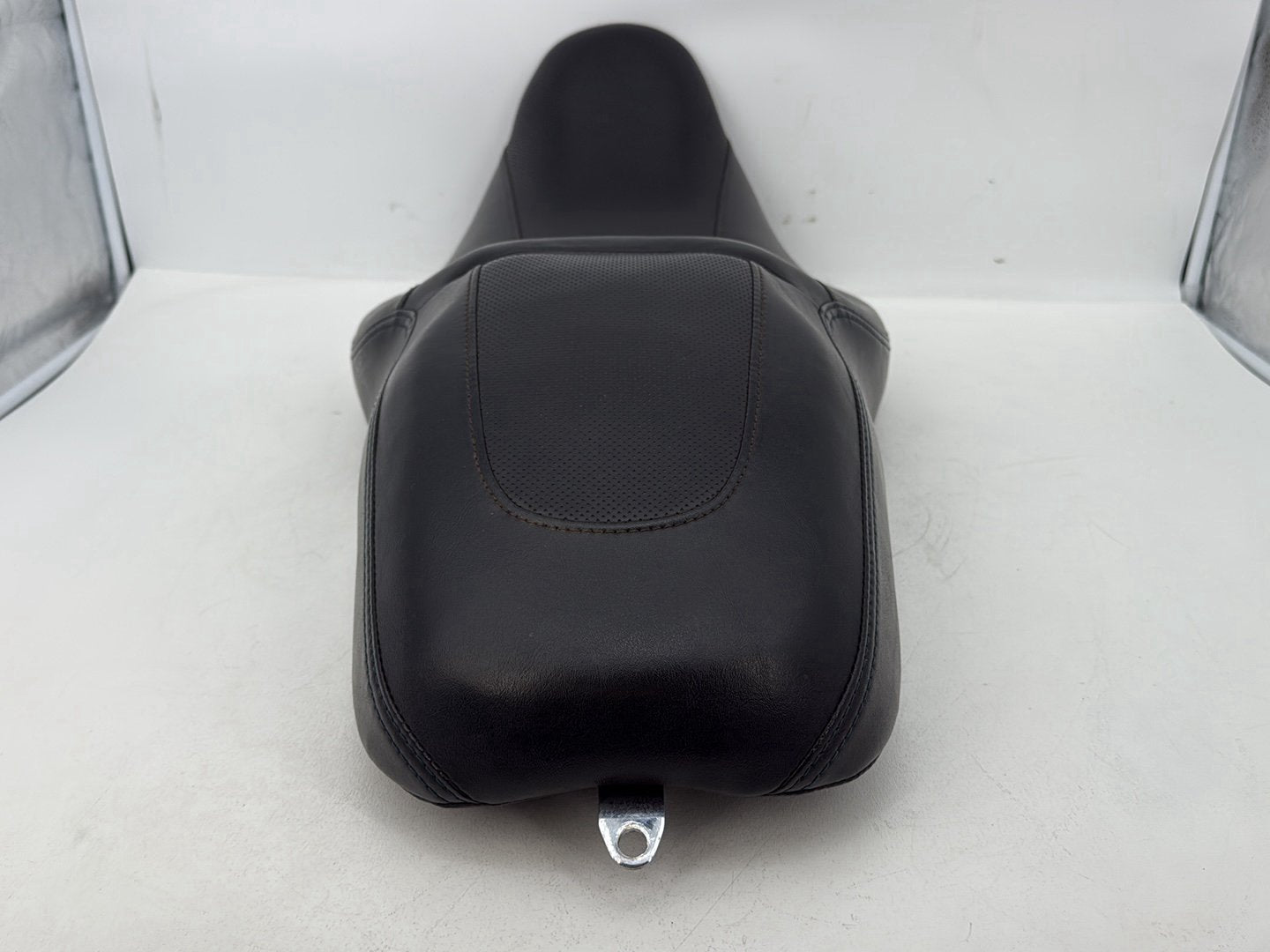Harley-Davidson Misc  Passenger Rider Driver Seat Saddle HDMC