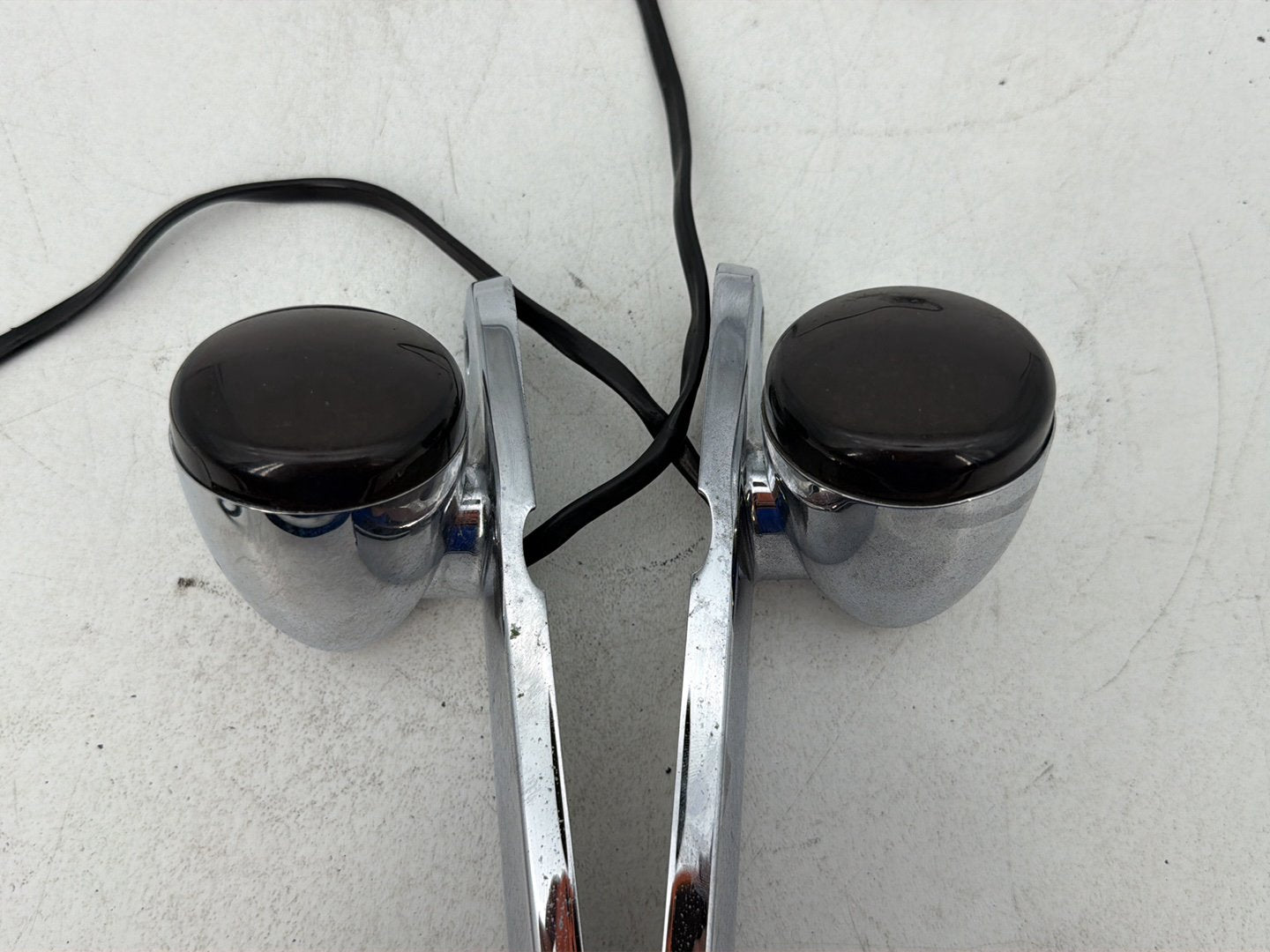 2007 - 2012 Harley-Davidson Touring Street Glide Front Left Right Turn Signal Indicators 69278-06