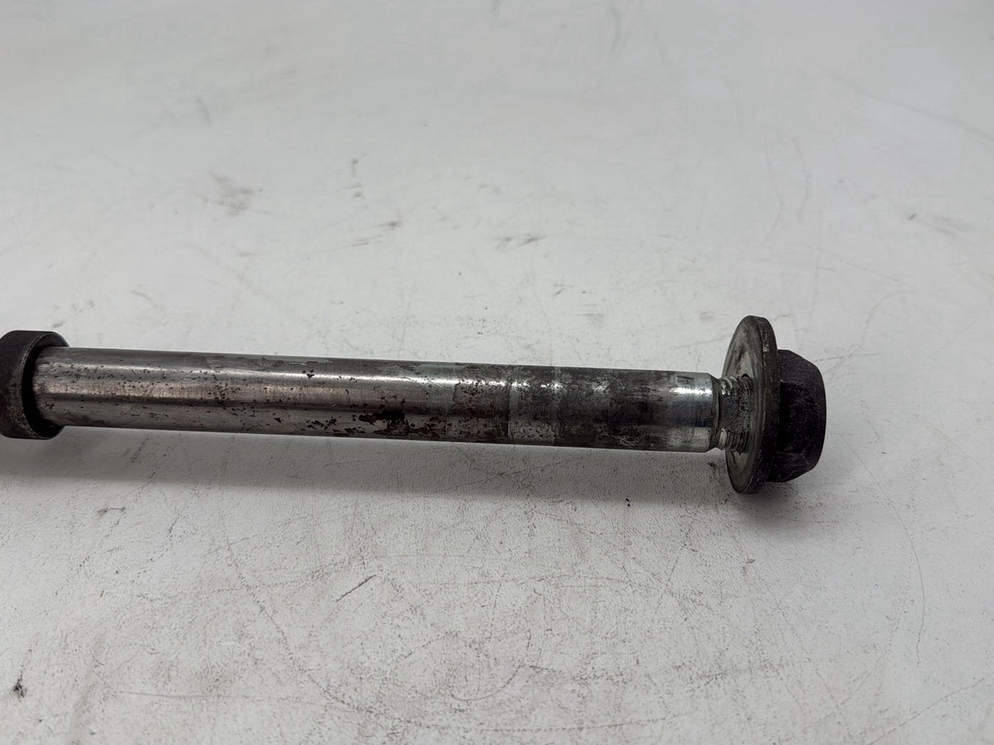2006 Harley Touring FLHTCI Electra Glide Classic OEM Rear Wheel Axle Bolt Shaft