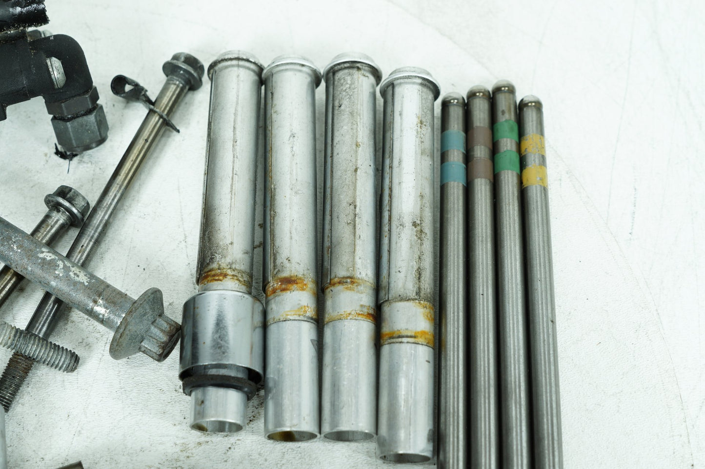 1984 - 1998 Harley-Davidson Touring Electra Glide Ultra Twin Cam Engine Hardware Bolt Pushrods  	17530-92