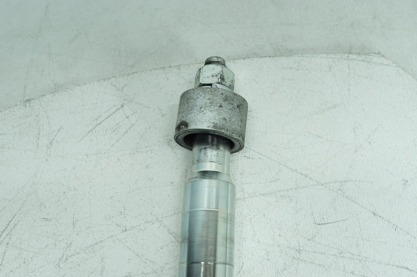 1999 - 2006 Harley-Davidson Touring Electra Ultra Classic Front Wheel Axle Bolt Shaft 43364-00
