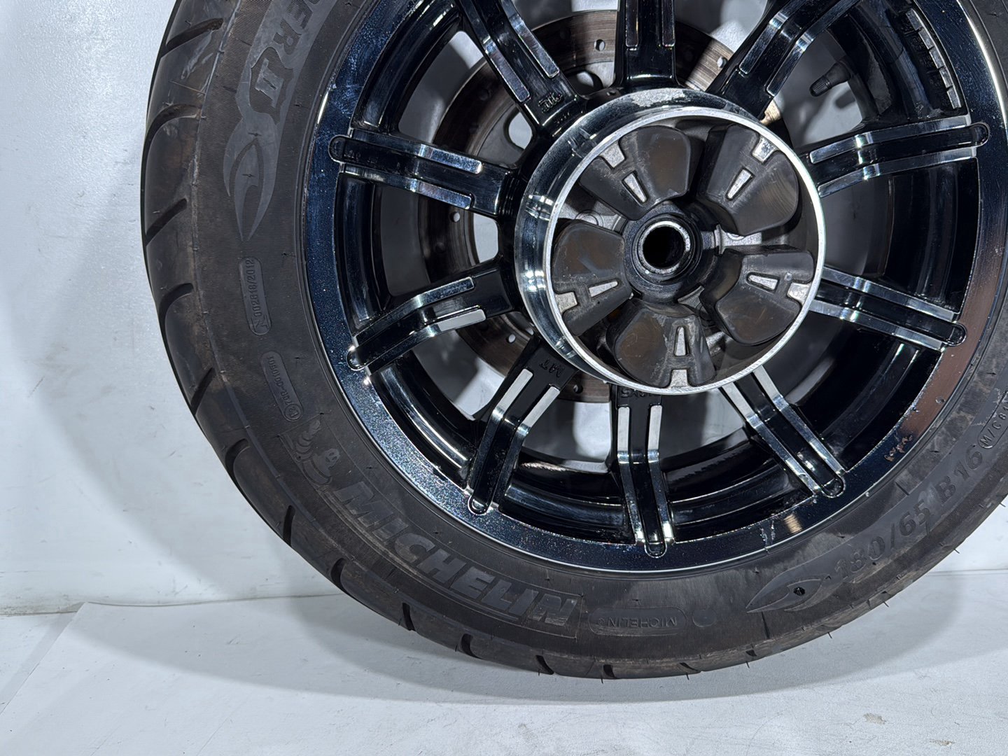 2016 Harley Electra Glide Touring Ultra OEM Rear Wheel Rim Tire 180/65B16 16"