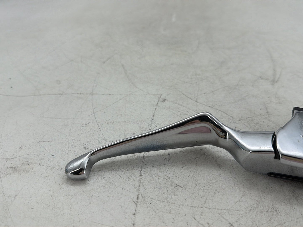 2006 Harley Electra Glide Touring Ultra FLHTCUI OEM Front Right Brake Lever Master Cylinder