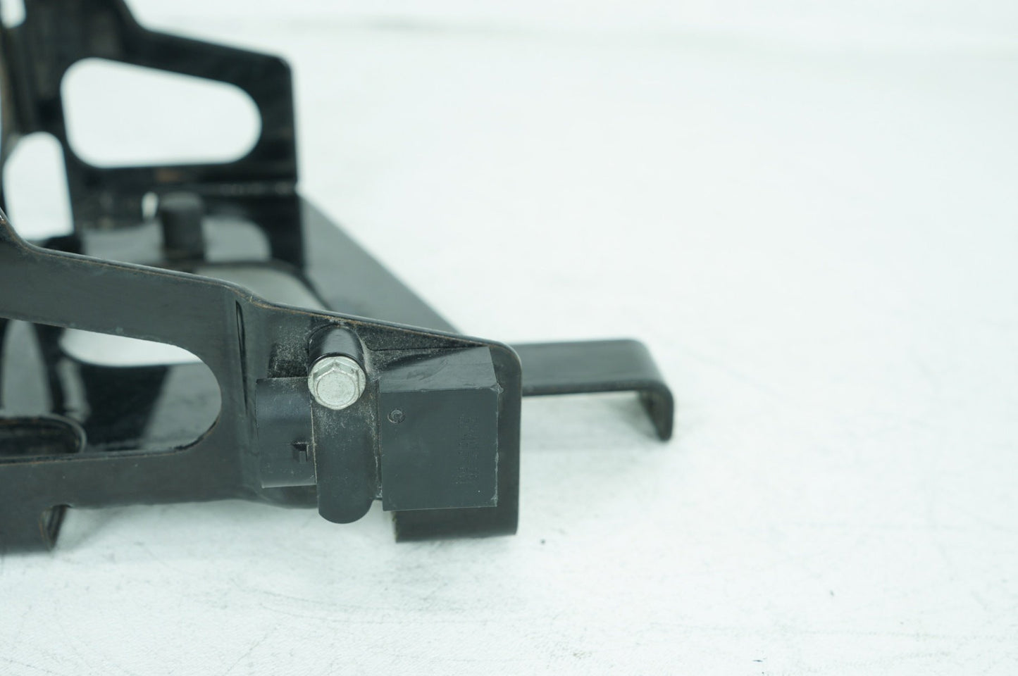 1991 - 2003 Harley-Davidson Sportster Custom Battery Tray Bracket Holder Carrier 66194-98